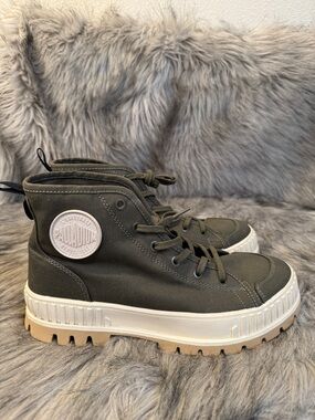 Palladium Olive High-Top Canvas Shoes Unisex 8.5M/10W